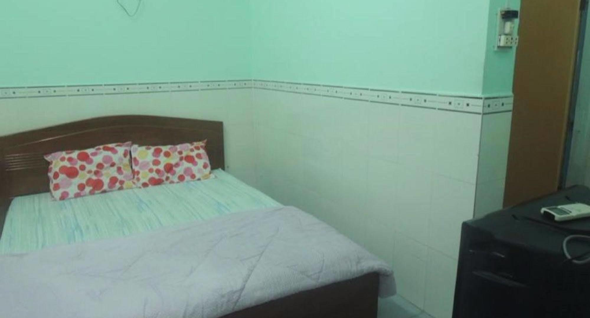 Nam Phuong Hostel Вунгтау Екстер'єр фото