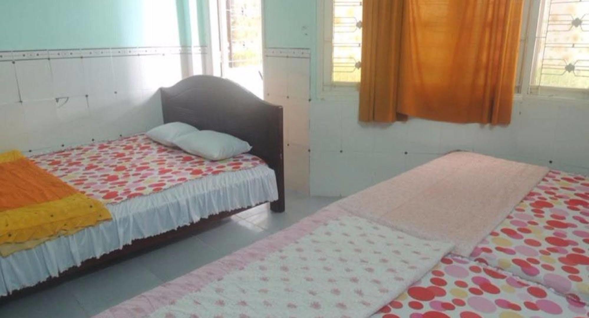 Nam Phuong Hostel Вунгтау Екстер'єр фото